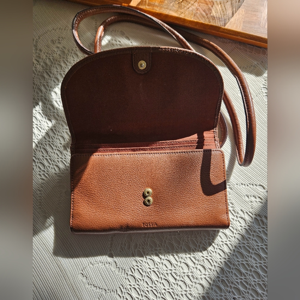 Fossil Brown Leather Crossbody Bag - Picture 3 of 6
